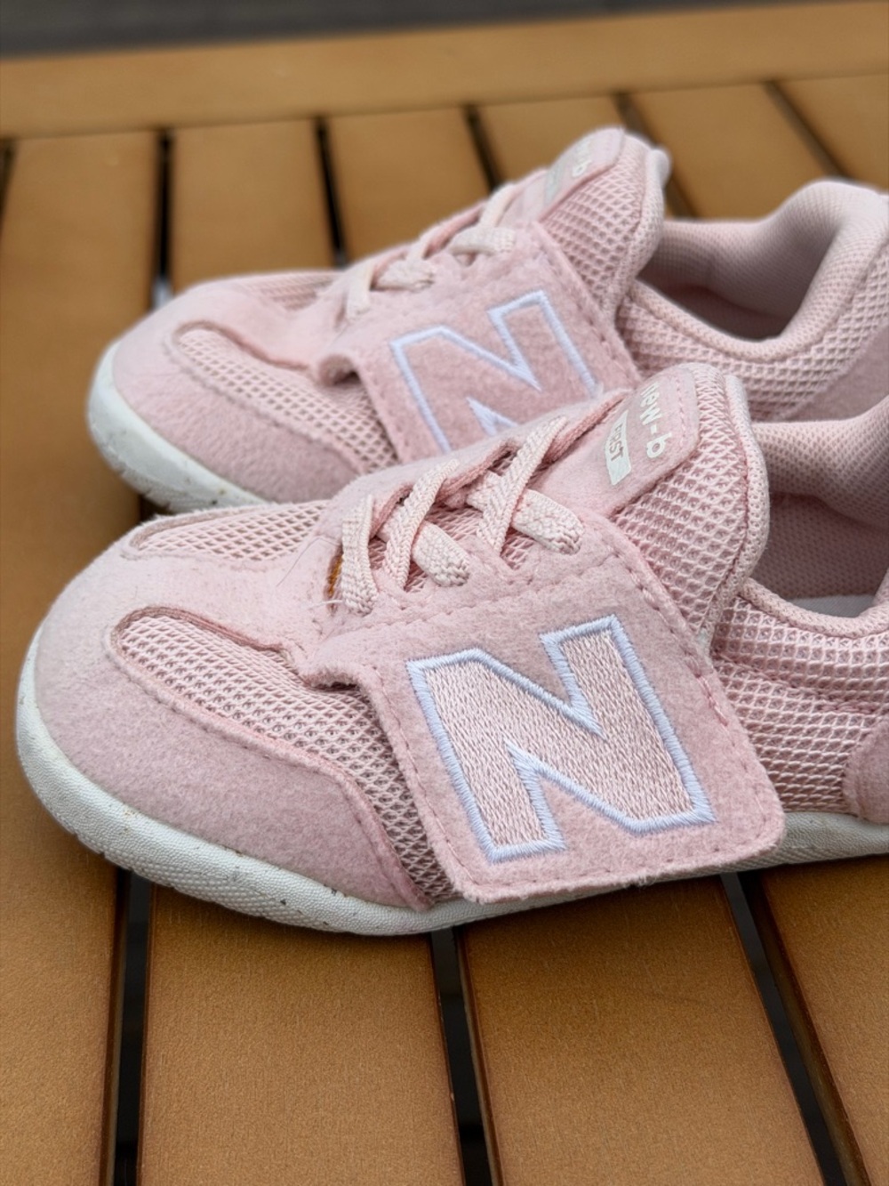 New Balance New-B First Hook & Loop Size 6 wide